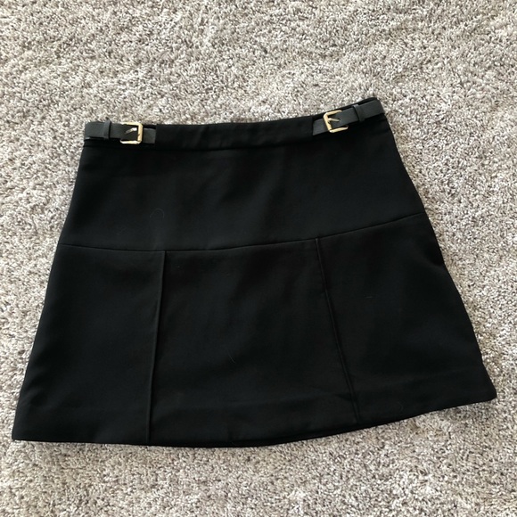 Express Dresses & Skirts - NWOT Express Mini Skirt in Black with Buckles